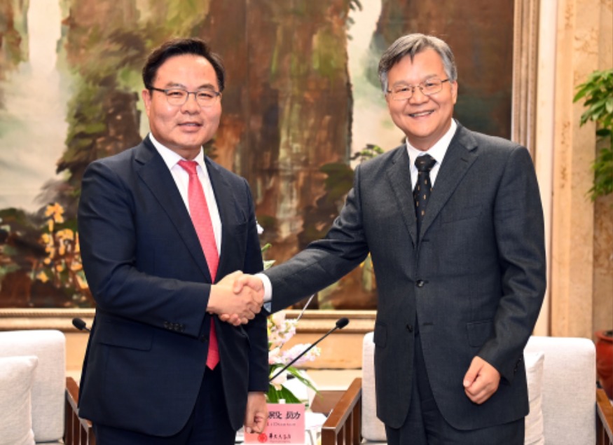 리덴쉰 후난성 당부서기 면담2.jpg