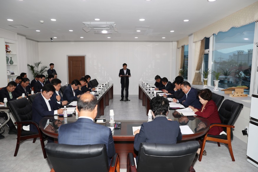 231019 집행부와 정례 간담회 (9).JPG